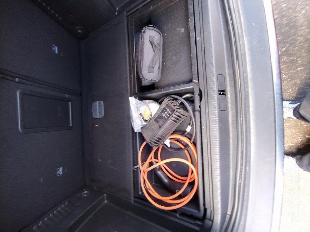 Foto Peugeot 3008 Hybrid 9