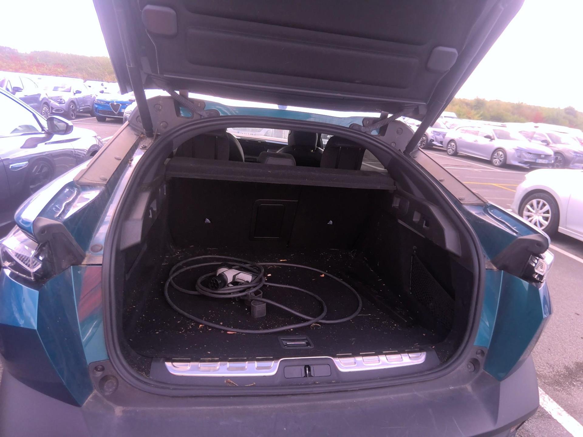 Peugeot 408 PHEV 180 e-EAT8 GT 2024
