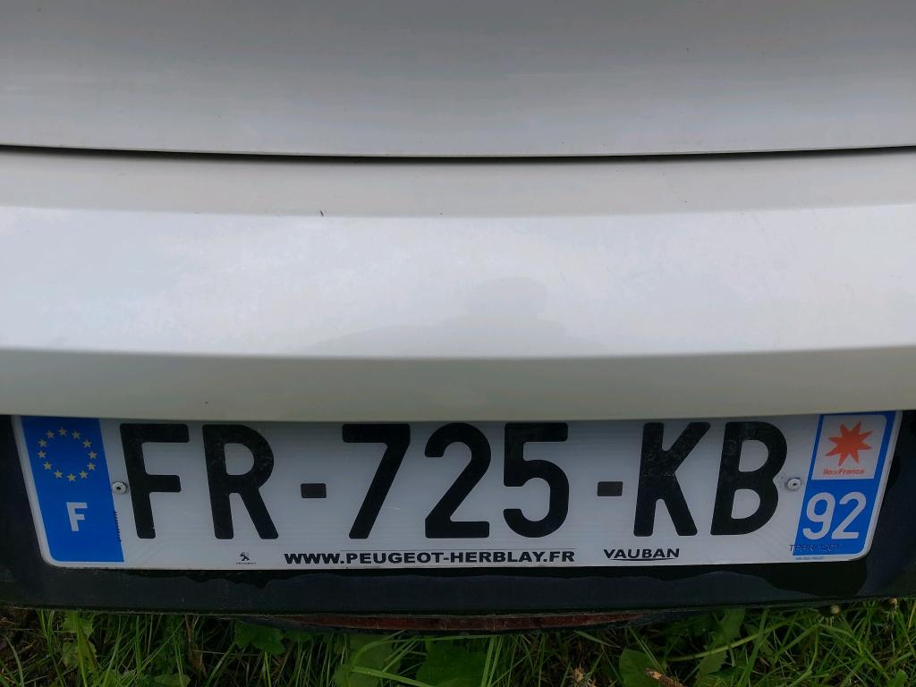 Peugeot 208 BlueHDi 100 S&S BVM6 Active 2020