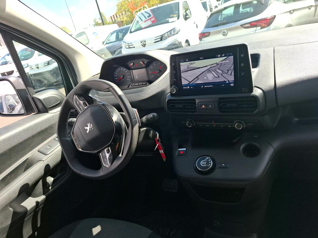 Peugeot PARTNER FOURGON STANDARD 650 KG BLUEHDI 130 S&S EAT8 ASPHALT 2021