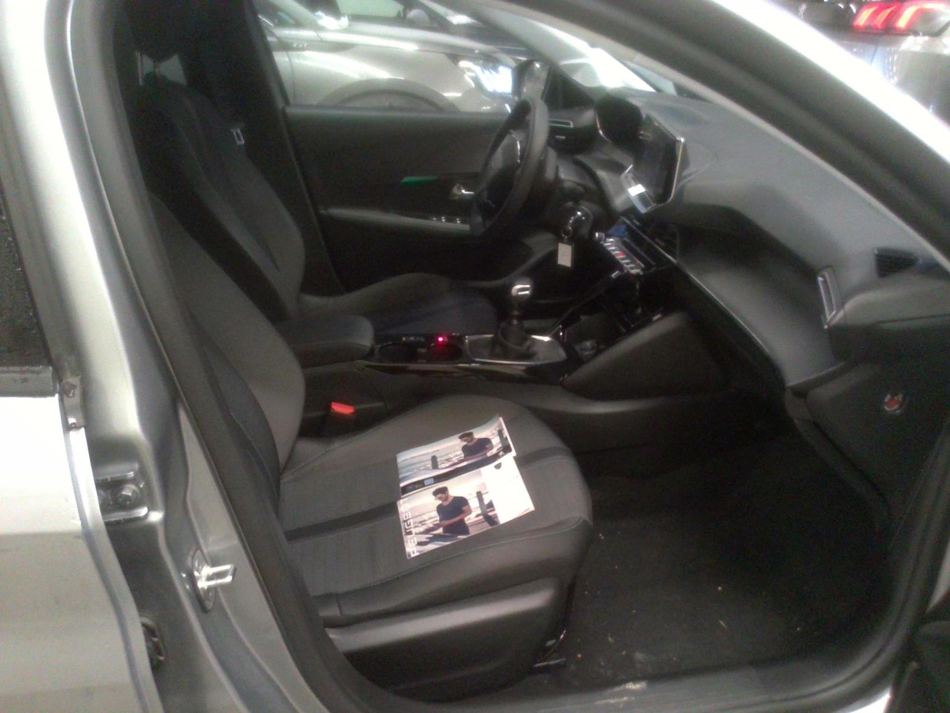 Peugeot 208 PureTech 100 S&S BVM6 Allure 2023