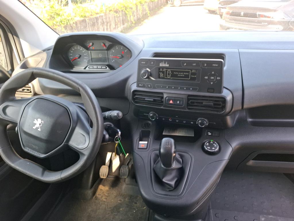 Peugeot PARTNER FOURGON STANDARD 1000 KG BLUEHDI 100 S&S BVM5 GRIP 2020