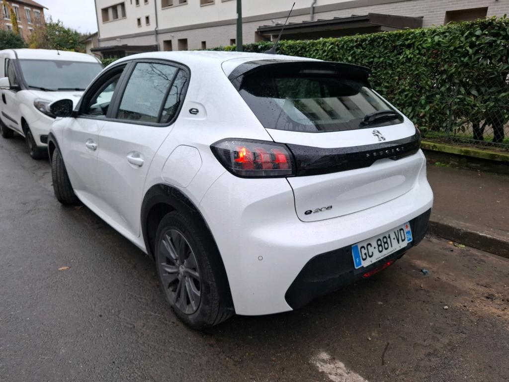 Peugeot 208 II 