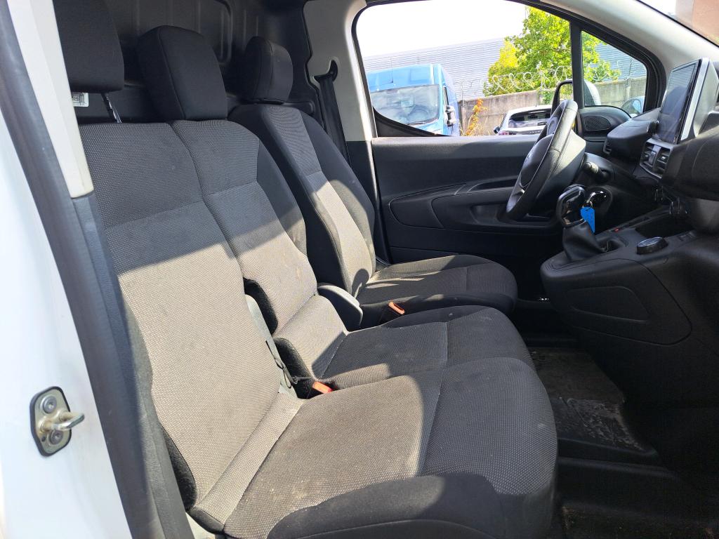 Peugeot PARTNER FOURGON STANDARD 650 KG BLUEHDI 100 S&S BVM5 PREMIUM 2020