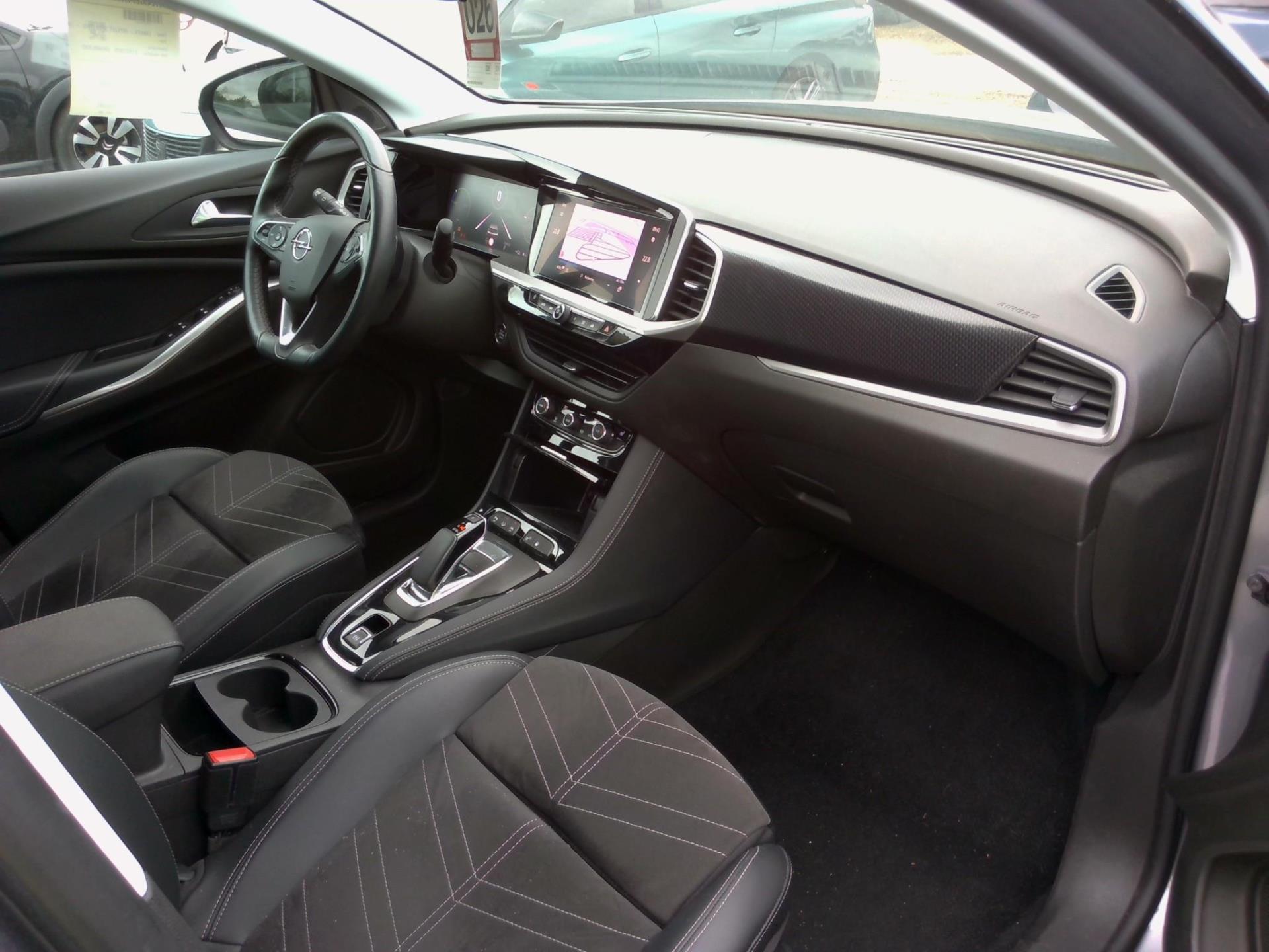 Opel Grandland Hybrid4 300 ch AWD BVA8 Ultimate 2022