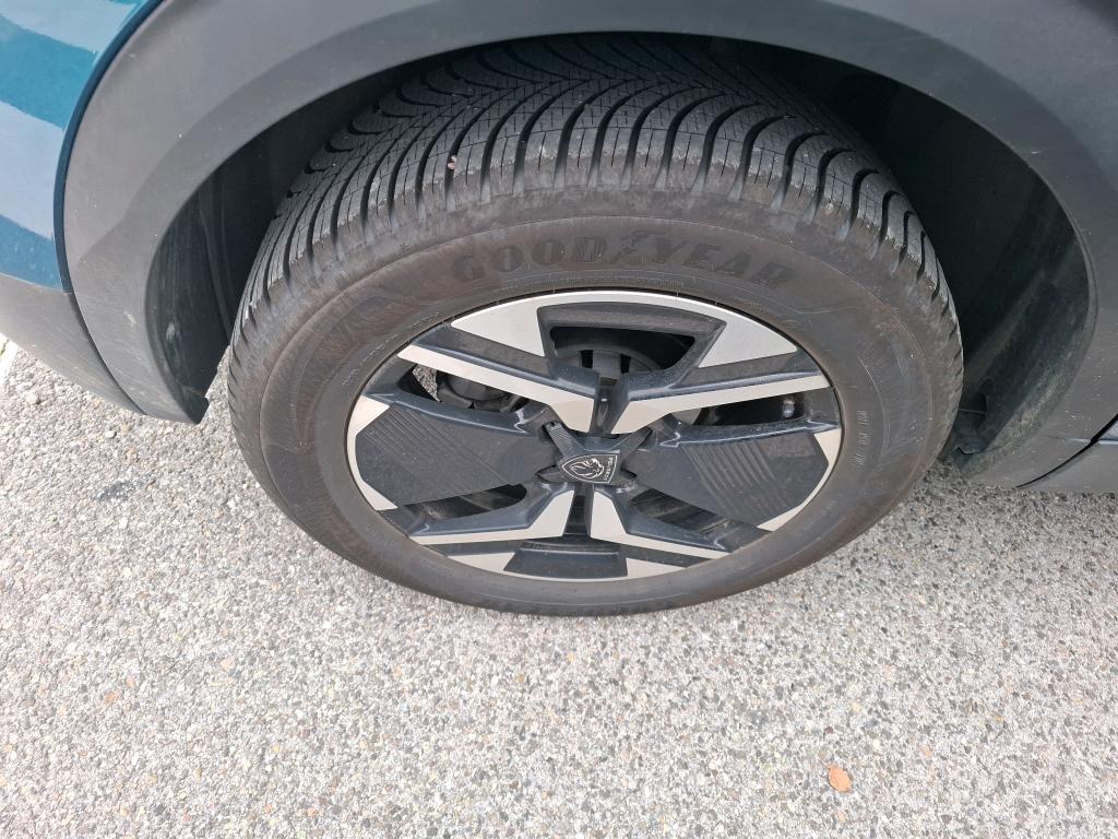 Peugeot 2008 Hybrid 145 ch e-DCS6 GT 2025