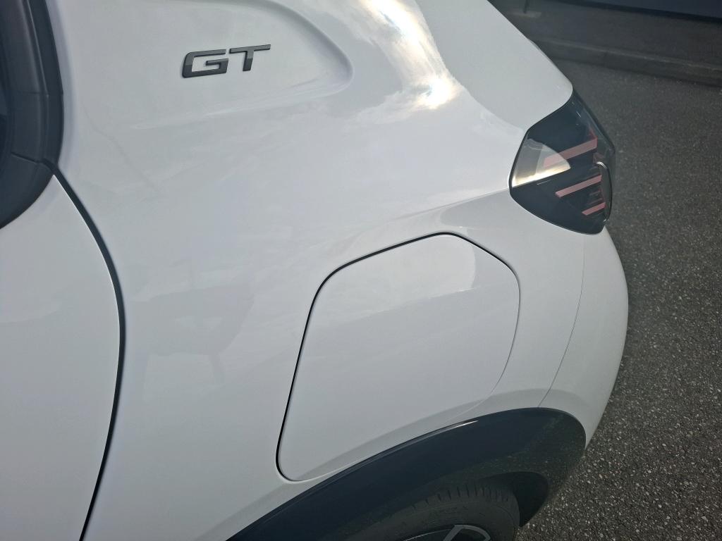 Peugeot 208 Hybrid 136 e-DCS6 GT 2025