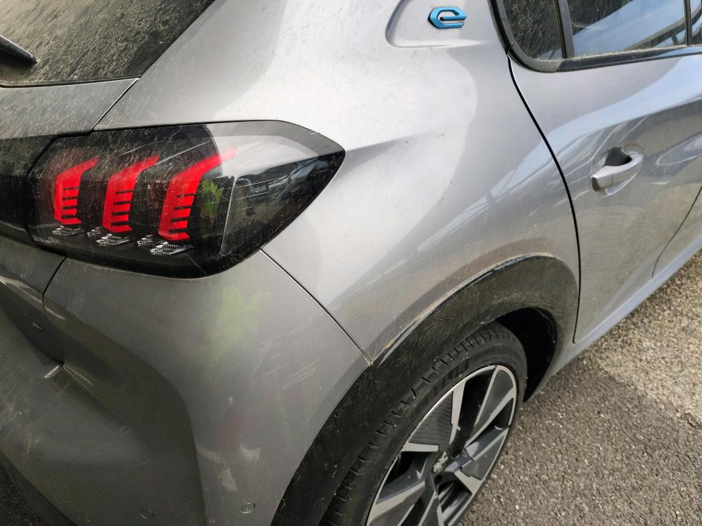 Peugeot 208 Electrique 50 kWh 136ch GT 2022
