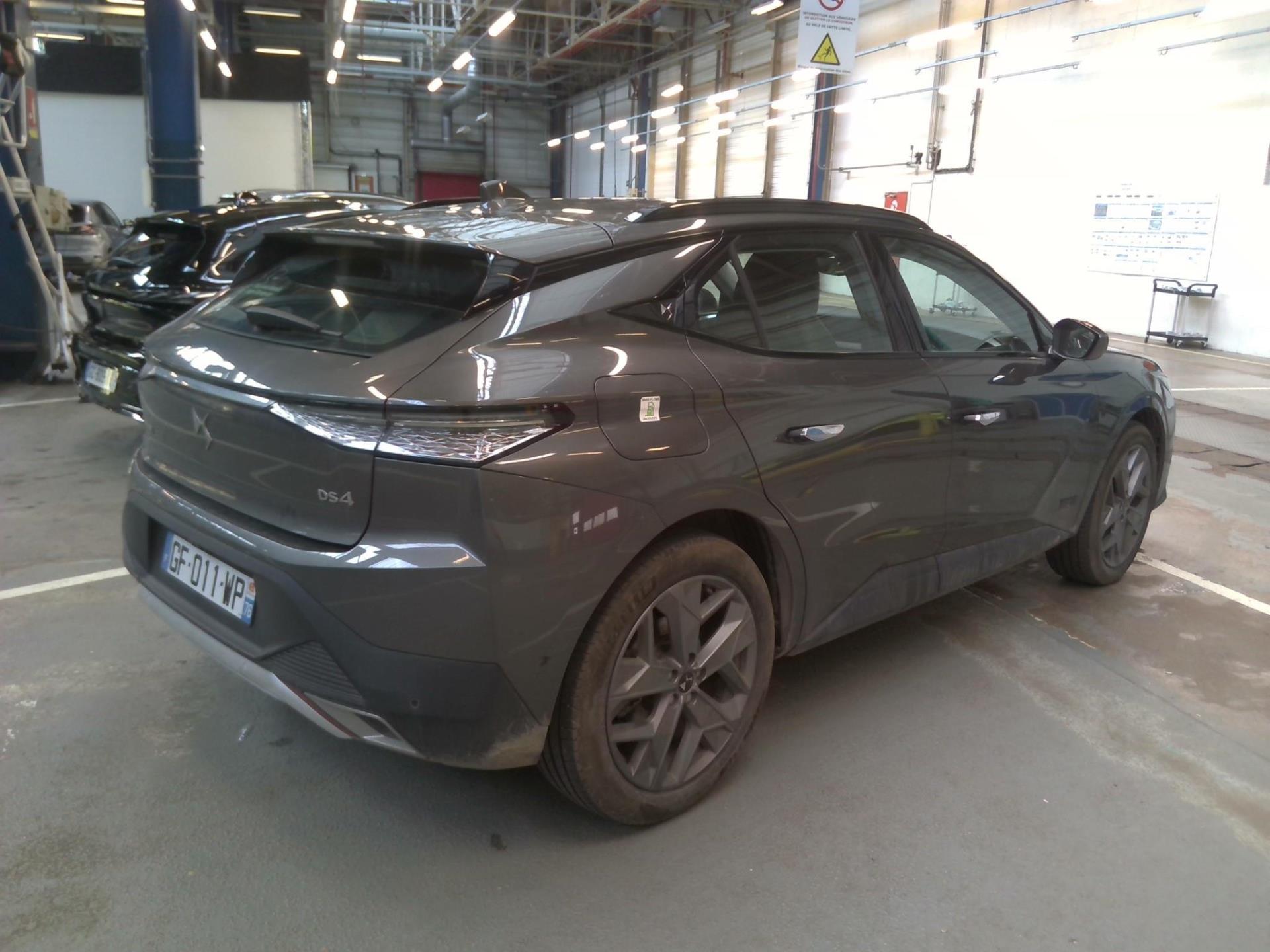 DS DS 4 Hybride E-Tense 225 EAT8 Cross Trocadero 2022