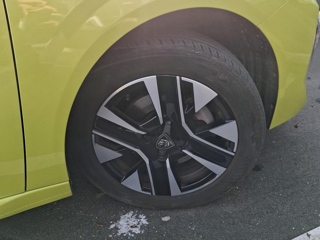 Peugeot 208 Hybrid 100 e-DCS6 Allure 2024