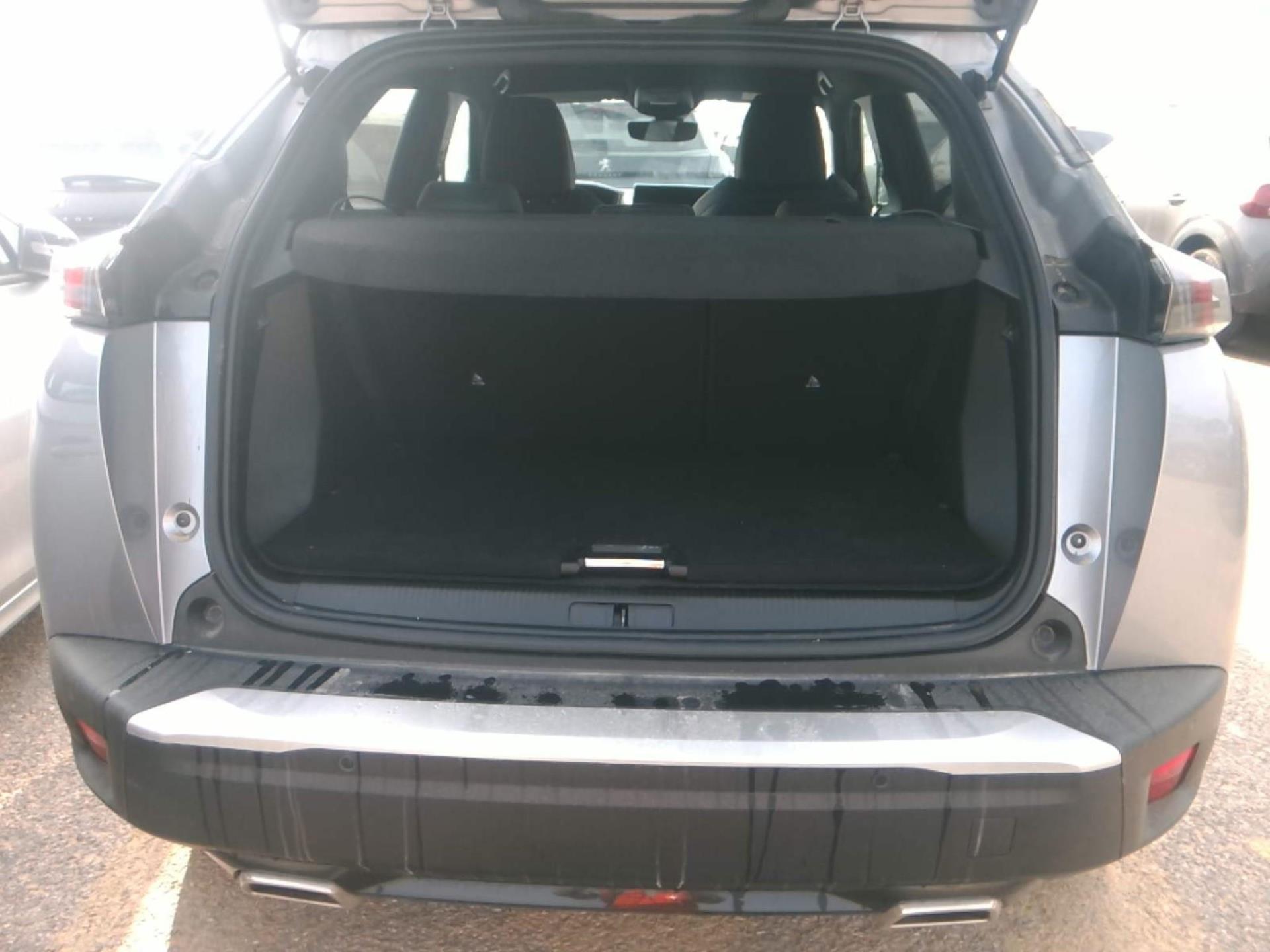 Peugeot 2008 PureTech 130 S&S BVM6 GT 2022