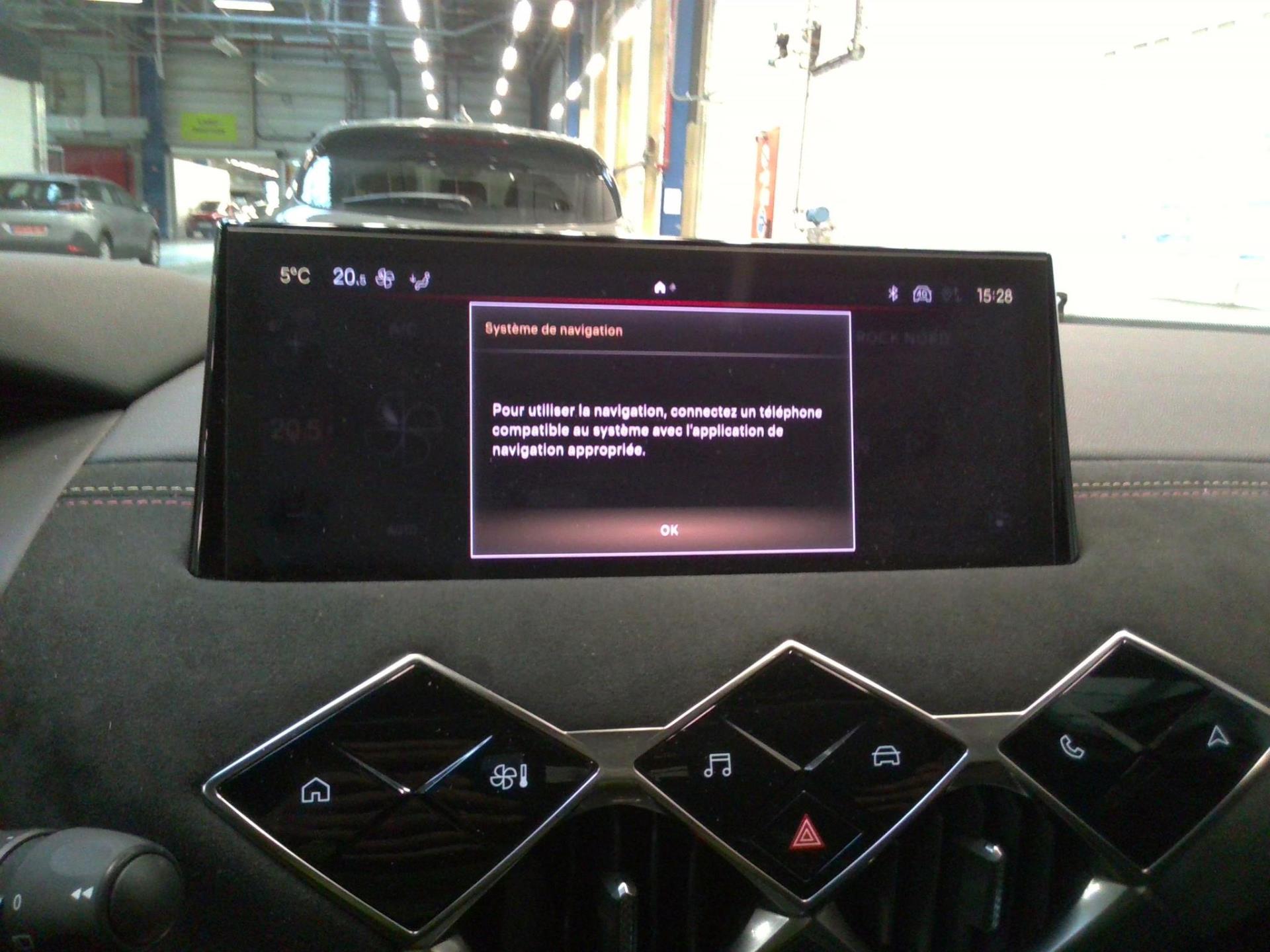 DS DS 3 PureTech 130 EAT8 Performance Line 2024