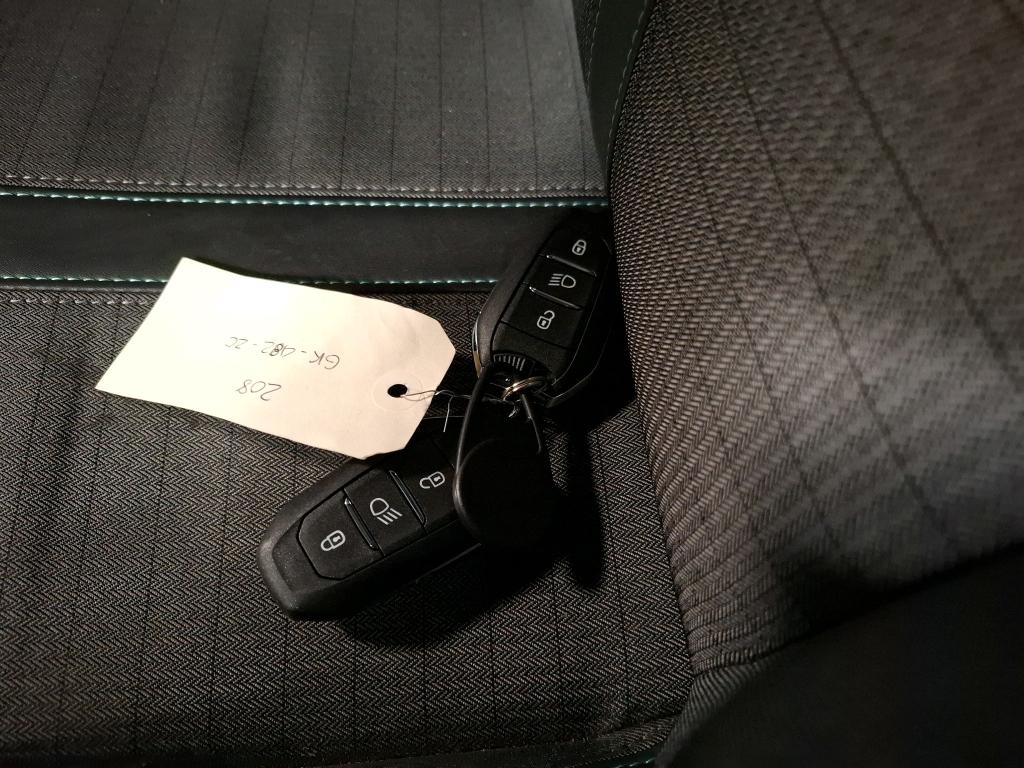 Peugeot 208 Electrique 50 kWh 136ch Allure 2022