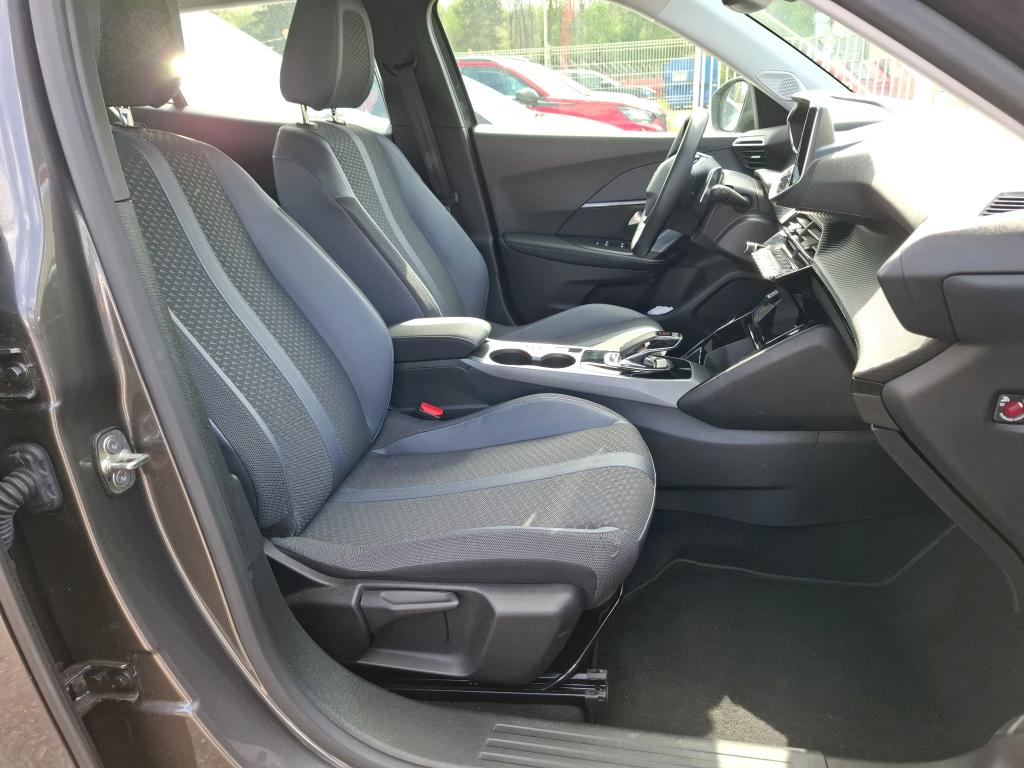 Peugeot 2008 BlueHDi 130 S&S EAT8 Allure 2020