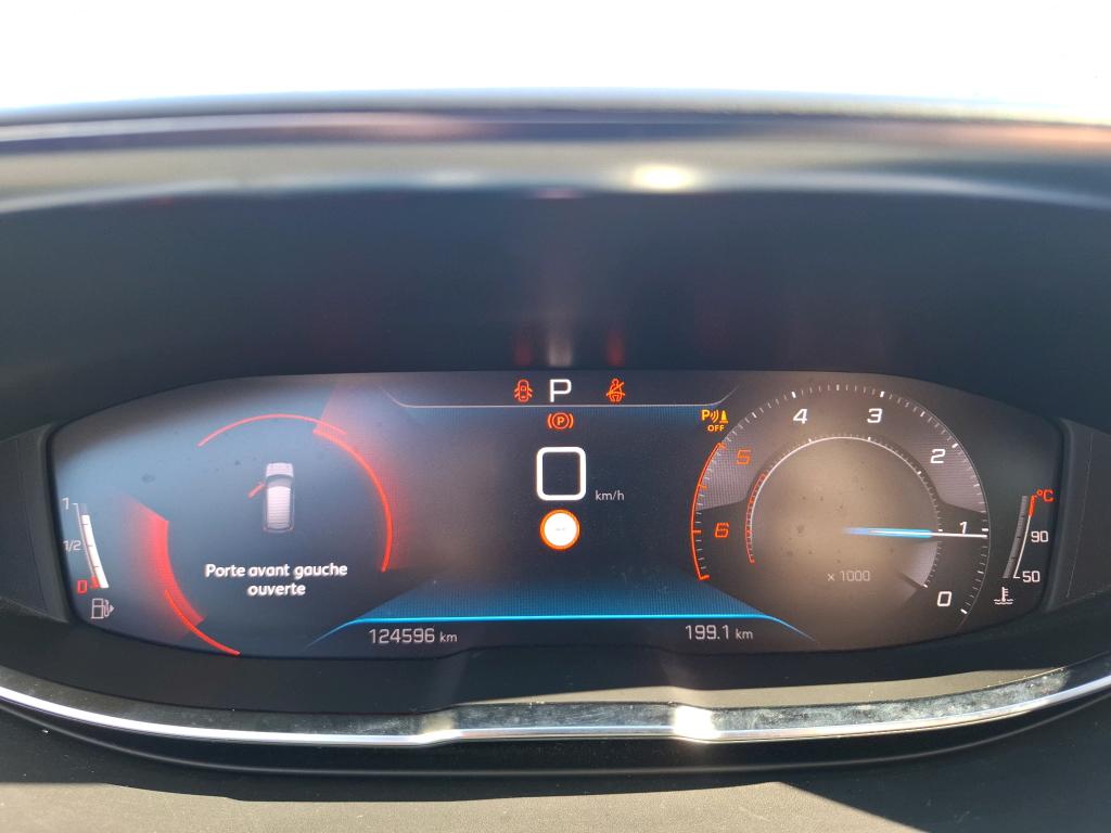 Peugeot 3008 BlueHDi 130ch S&S EAT8 Active Business 2021