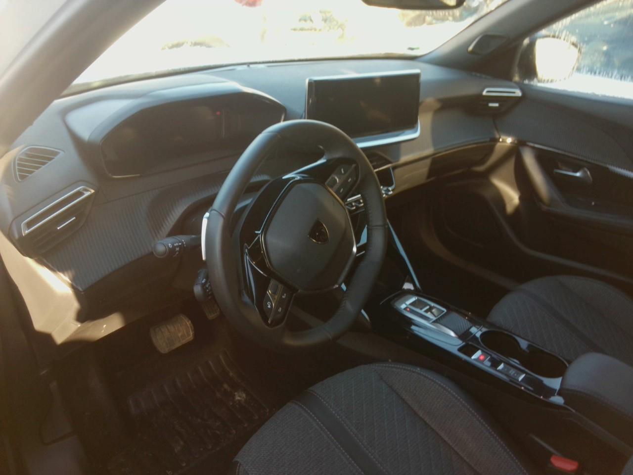 Foto Peugeot 2008 6