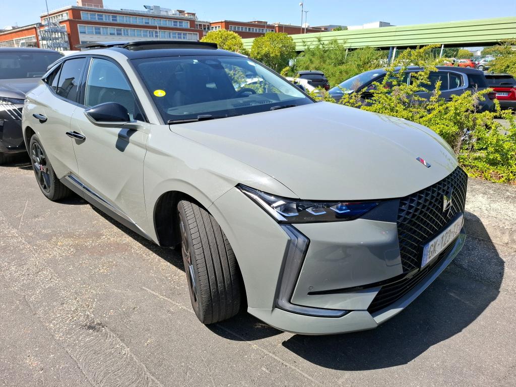 DS DS 4 BlueHDi 130 EAT8 Performance Line+ 2022