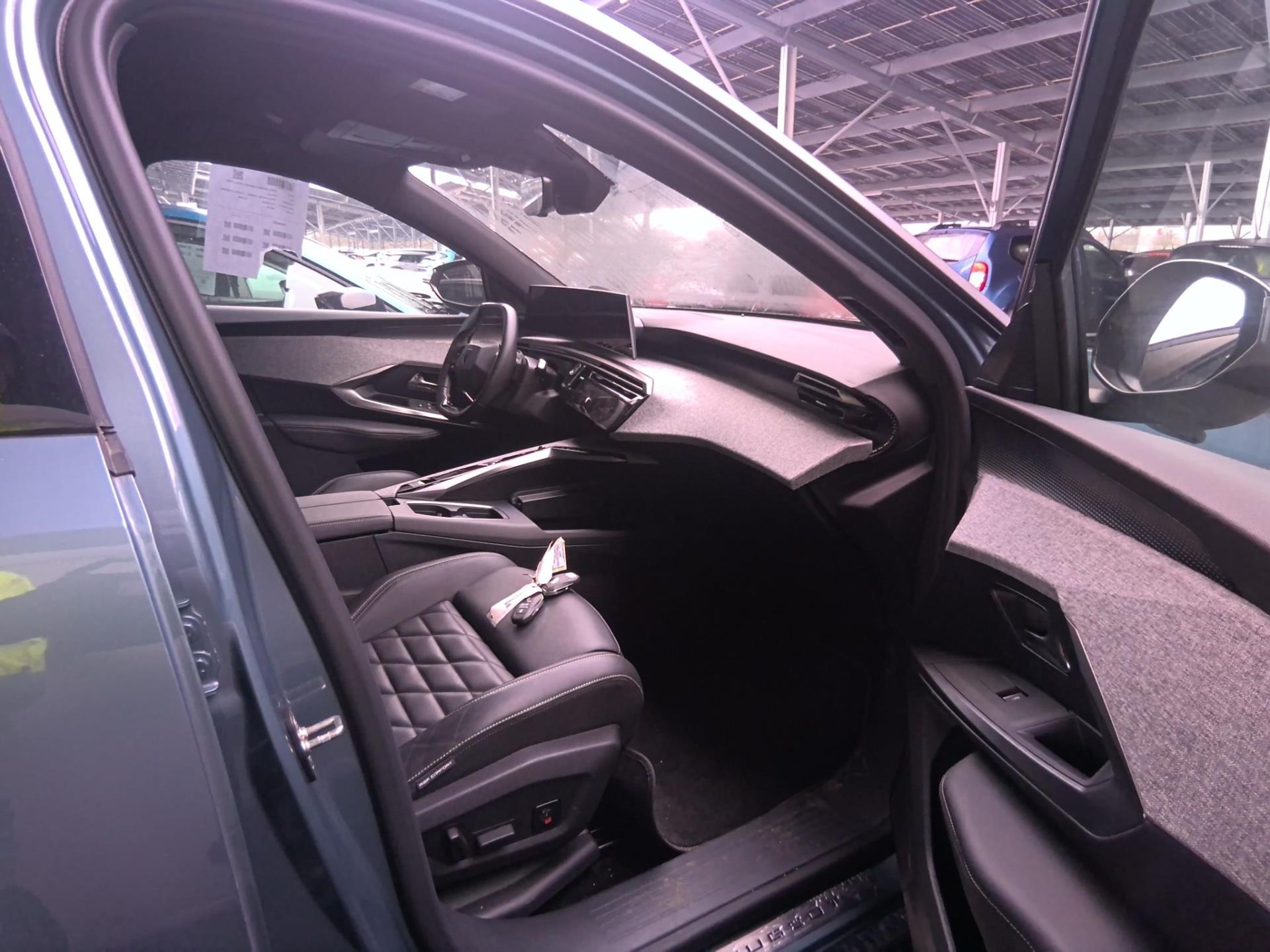 Peugeot 3008 Electrique 210 ch 73 kWh GT 2023