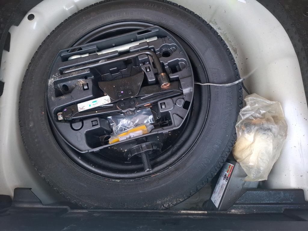 Peugeot 208 BLUEHDI 100 S&S BVM6 PREMIUM PACK 2021