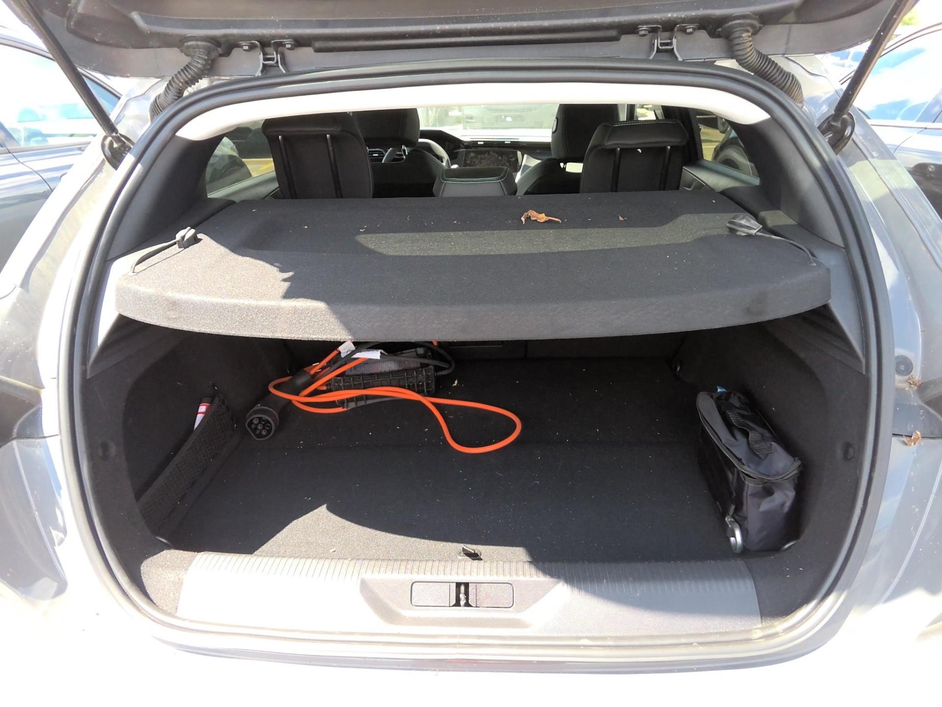 Peugeot 308 PHEV 180 e-EAT8 Allure 2024