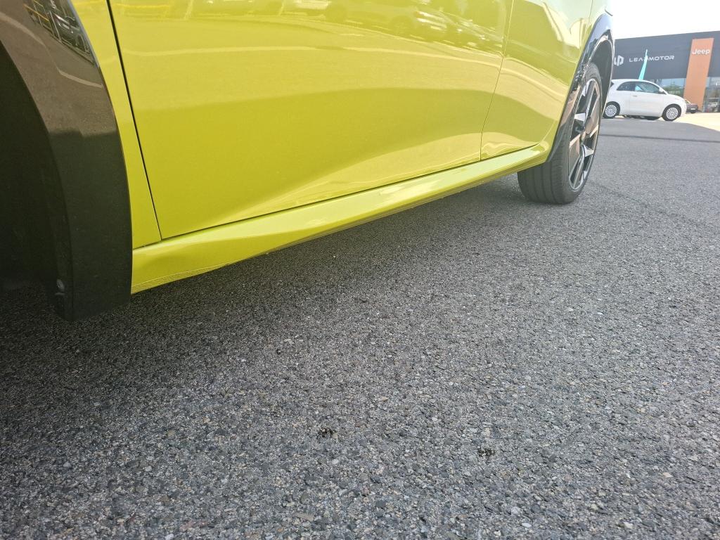 Peugeot 208 Hybrid 145 ch e-DCS6 GT 2025