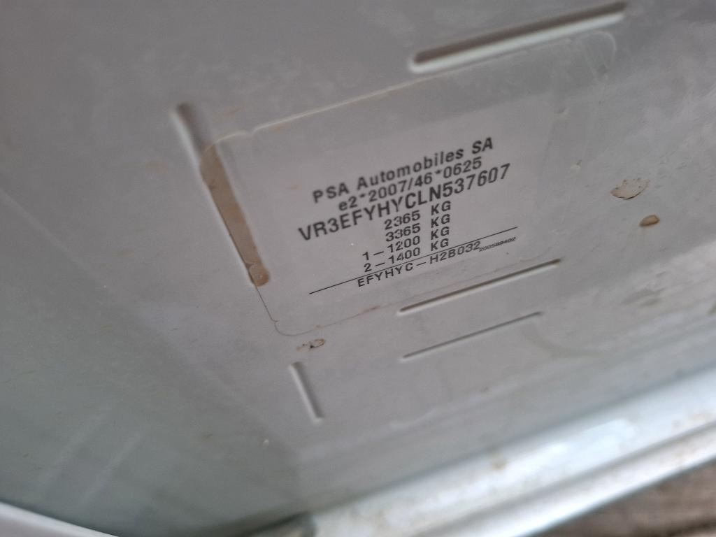 Peugeot PARTNER FOURGON STANDARD 1000 KG BLUEHDI 100 S&S BVM5 GRIP 2020