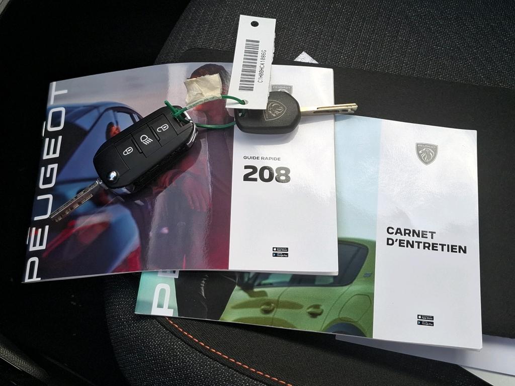 Peugeot 208 Hybrid 110 ch e-DCS6 Style 2025