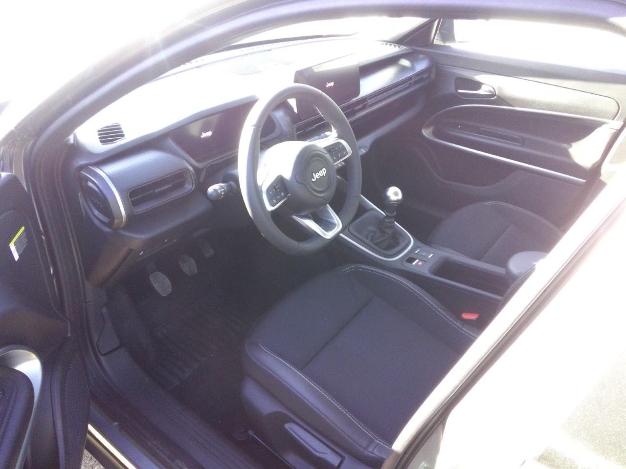 Foto Jeep AVENGER 5