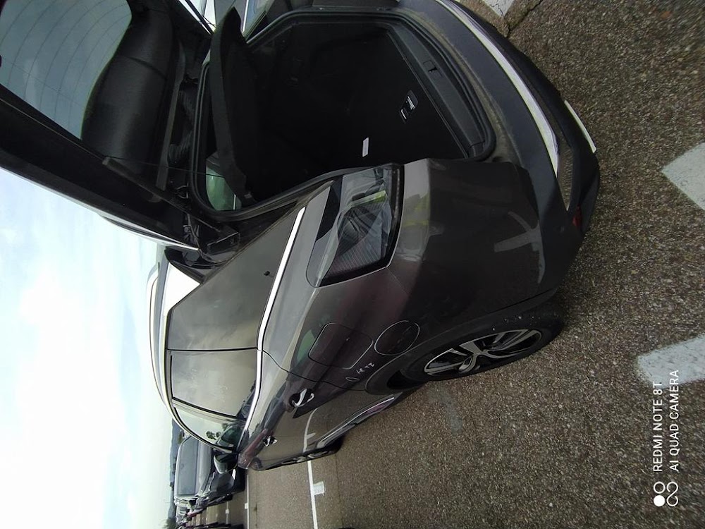 Foto Peugeot 3008 Hybrid 7