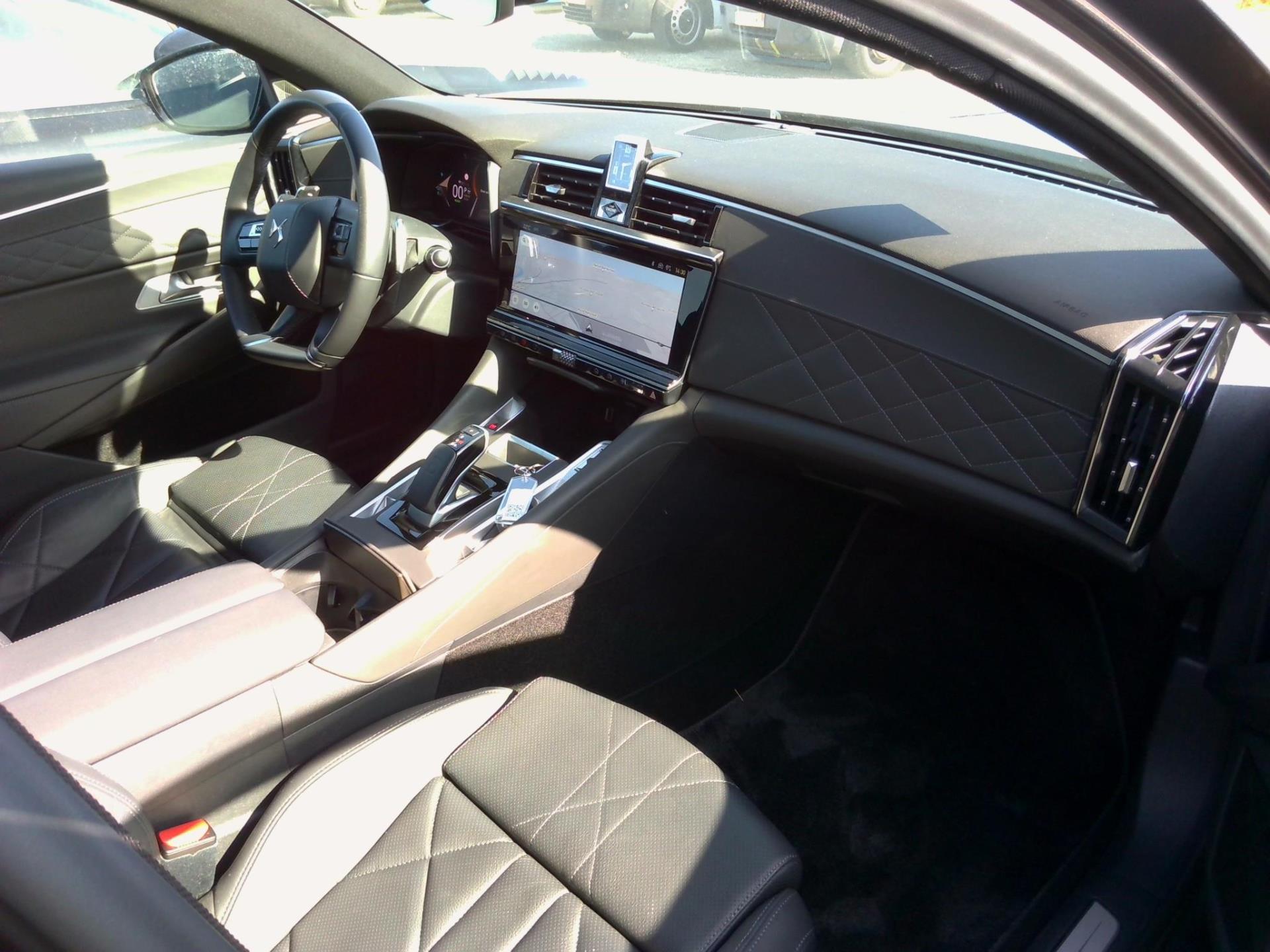 DS DS 9 Hybride E-Tense 250 Rivoli + 2024