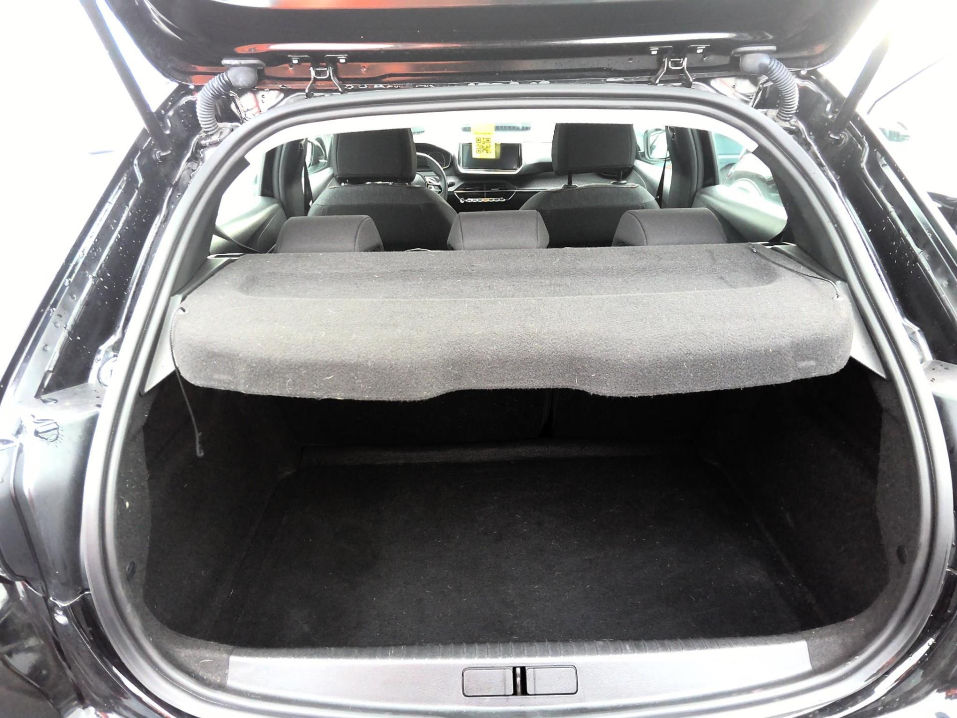 Peugeot 208 100 S&S BVM6 Style 2025