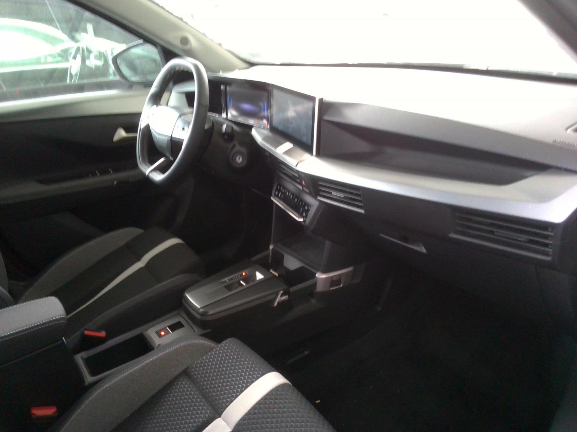 Opel Frontera 1.2 Turbo Hybrid 145 ch e-DCT6 GS 2025