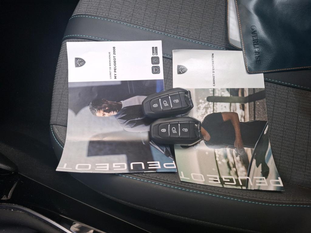 Peugeot 2008 PureTech 130 S&S BVM6 Allure Pack 2022
