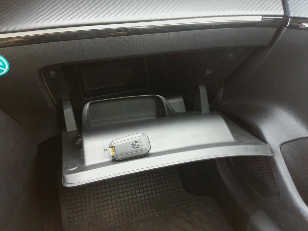 Foto Peugeot 308 8