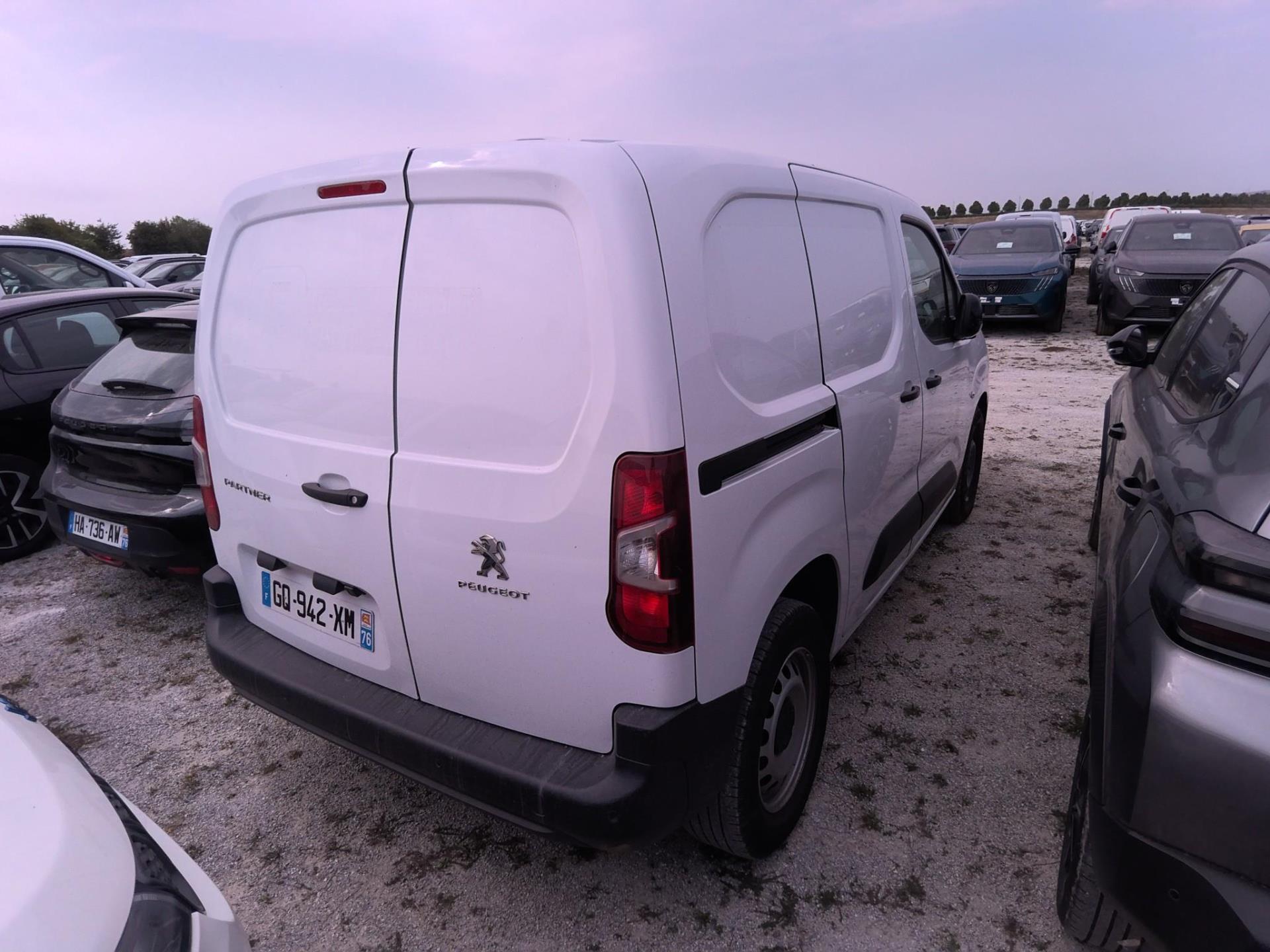 Peugeot PARTNER FOURGON M 950 KG BLUEHDI 100 S&S BVM6 2023