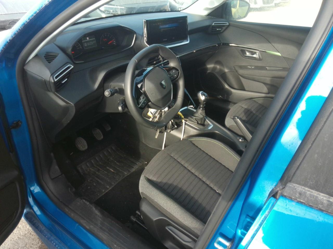 Foto Peugeot 208 4