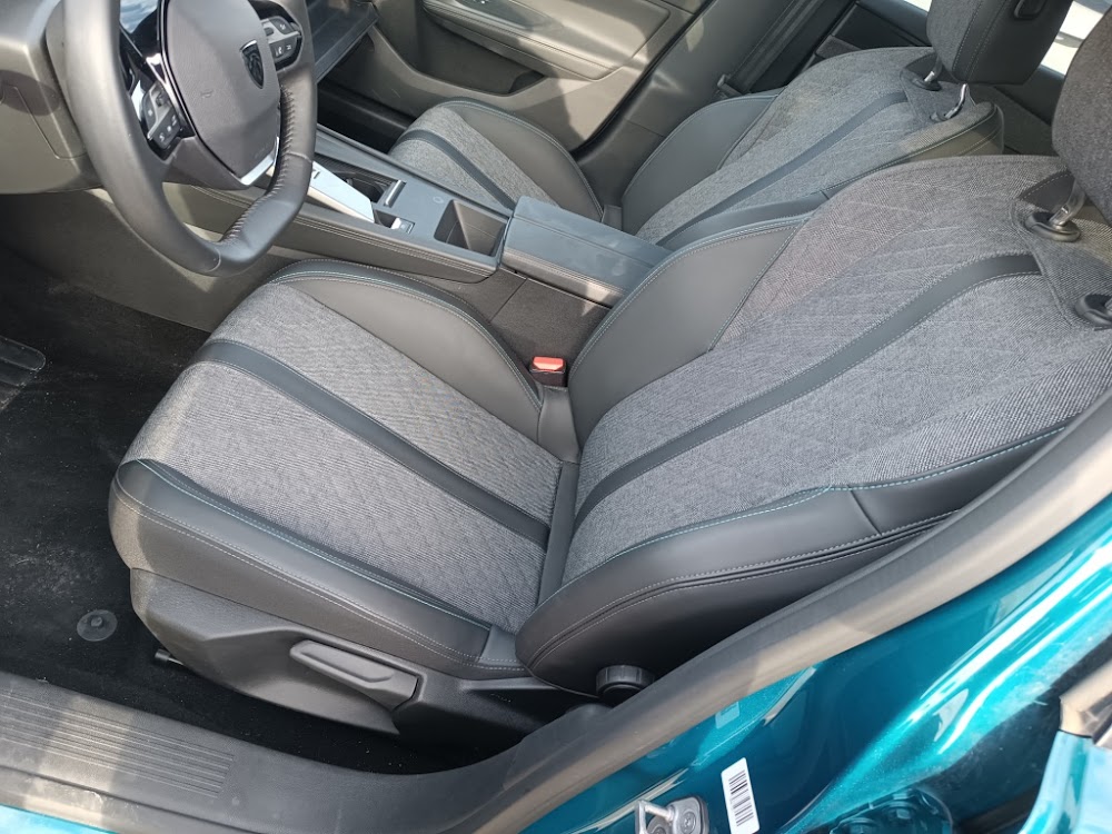 Foto Peugeot 408 7
