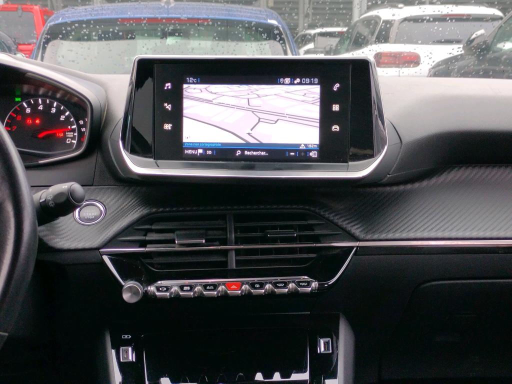 Peugeot 2008 BlueHDi 130 S&S EAT8 Allure 2021