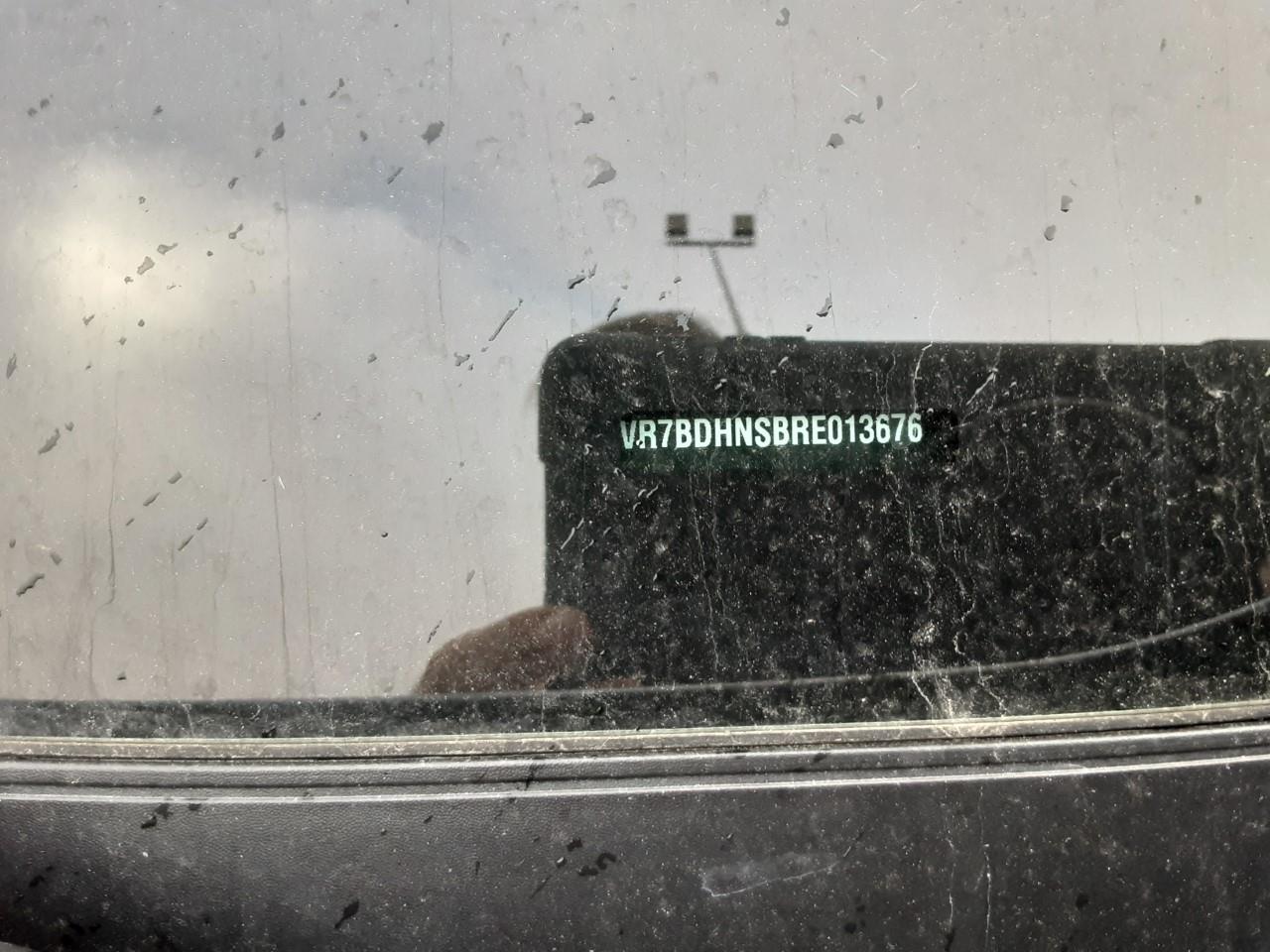 Foto Citroën C4 X 11