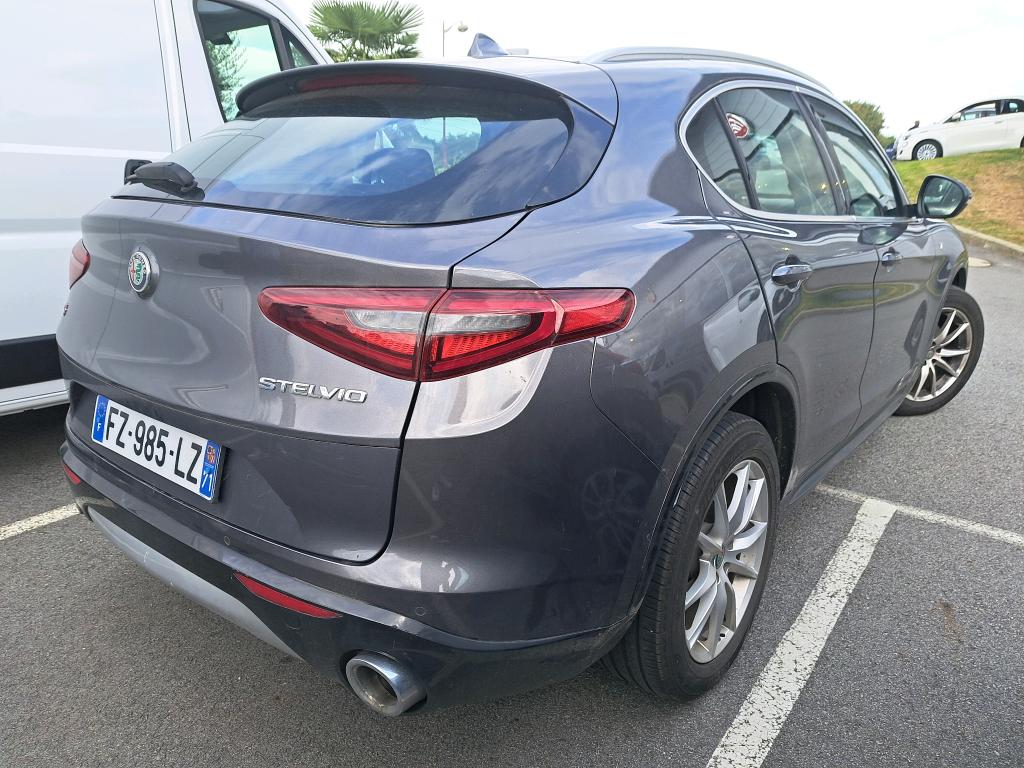 ALFA ROMEO Stelvio 2.2 210 ch Q4 AT8 Ti 2021