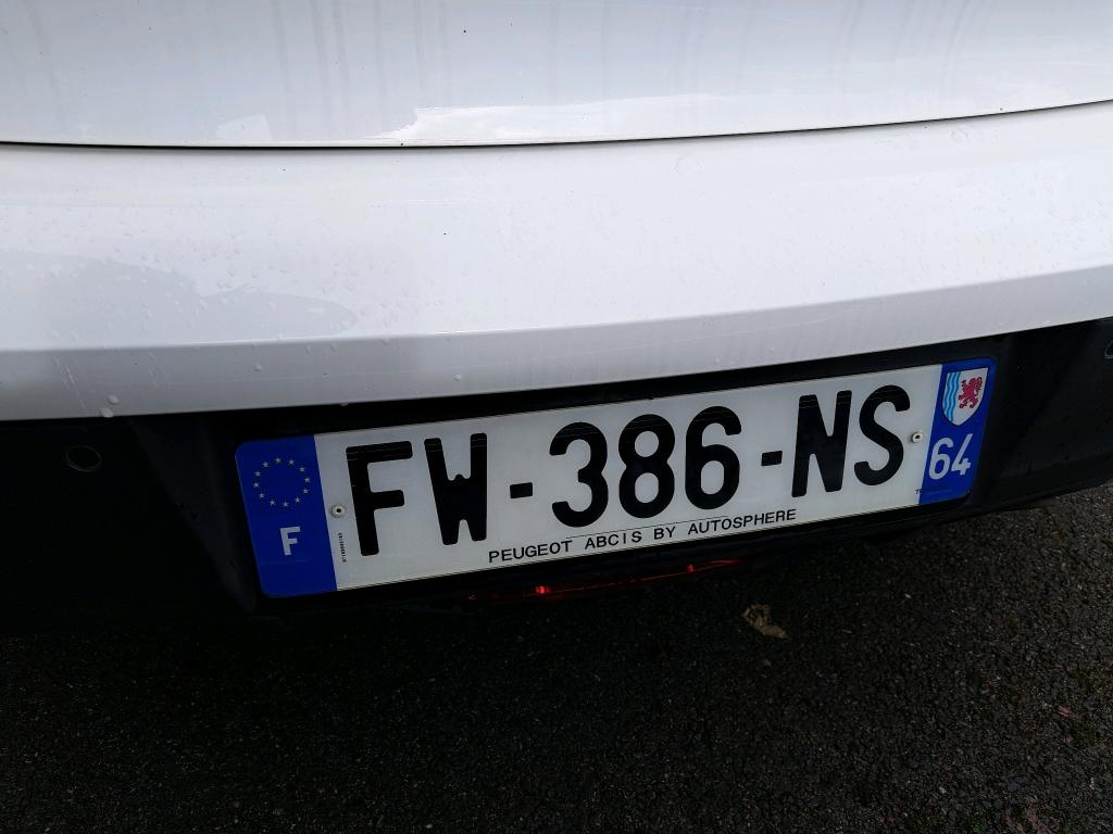 Peugeot 208 PURETECH 100 S&S EAT8 ACTIVE BUSINESS R 2021