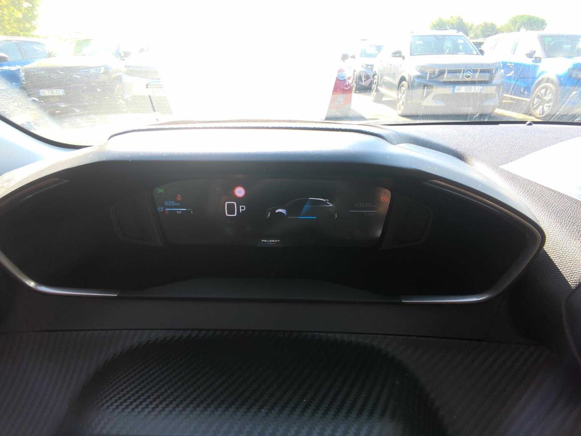 Peugeot 208 Hybrid 110 ch e-DCS6 Allure 2025