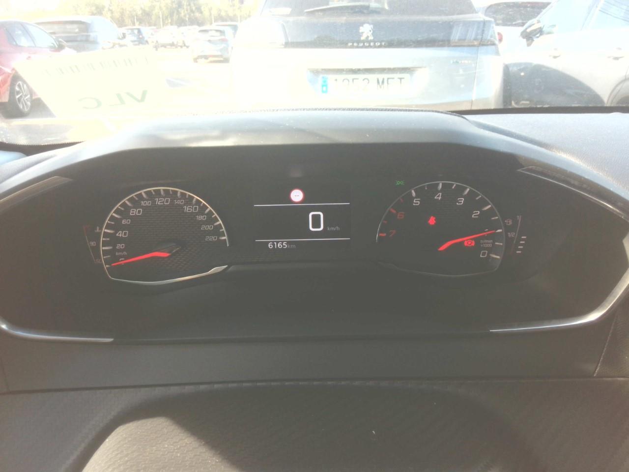 Foto Peugeot 208 5