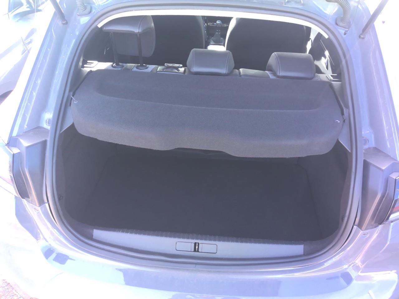 Foto Peugeot 208 10