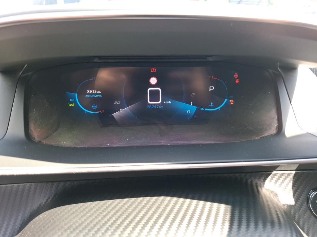 Peugeot 2008 PureTech 130 S&S EAT8 Allure Pack 2021