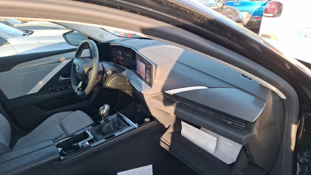 Foto Opel Astra 15