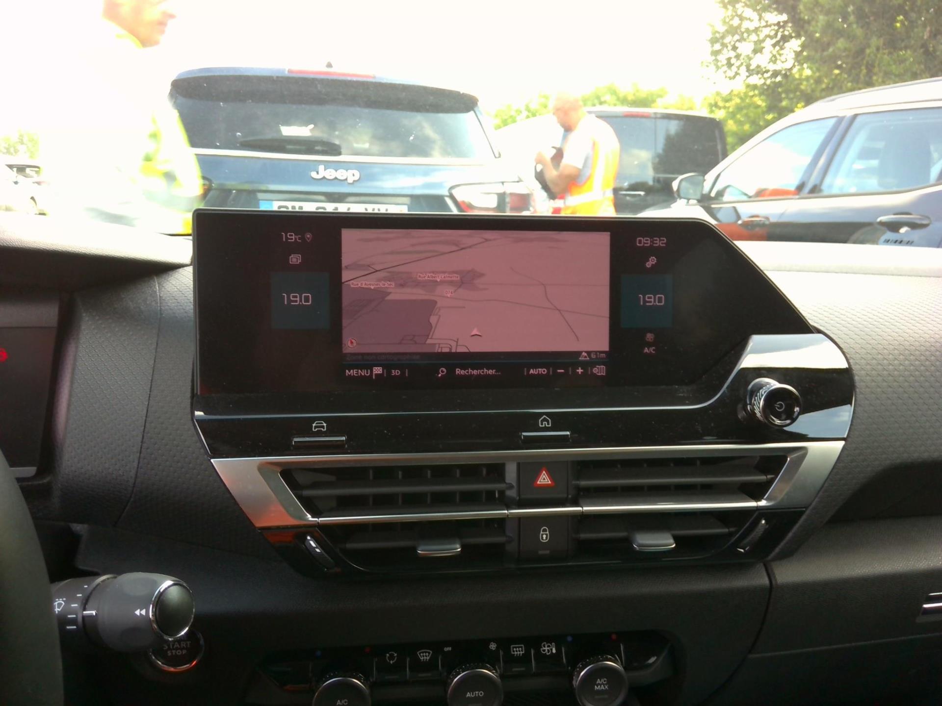 Citroen C4 PureTech 130 S&S EAT8 Shine 2023
