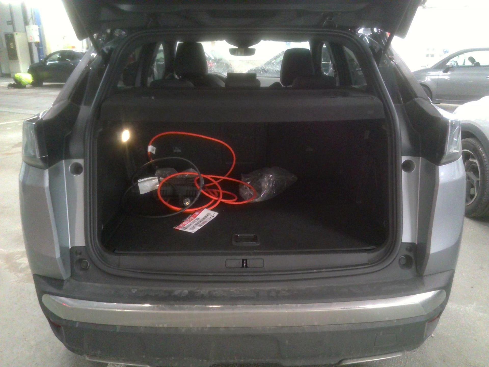 Peugeot 3008 Hybrid4 300 e-EAT8 GT 2022