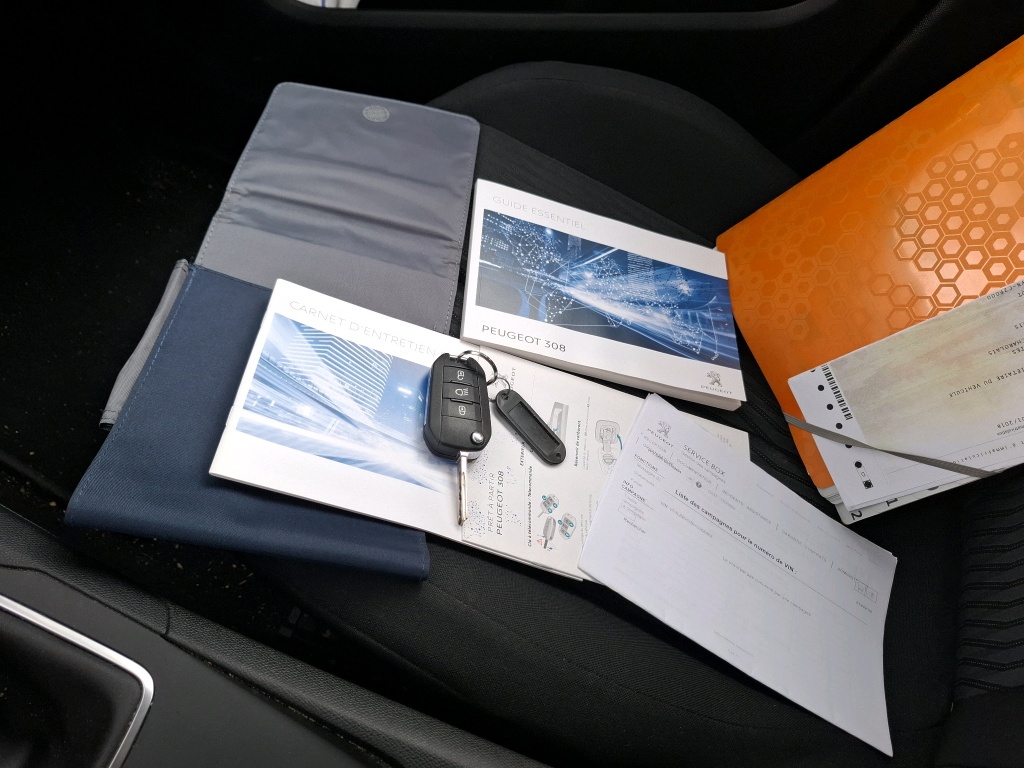 Peugeot 308 1.6 BlueHDi 100ch S&S BVM5 Access 2018