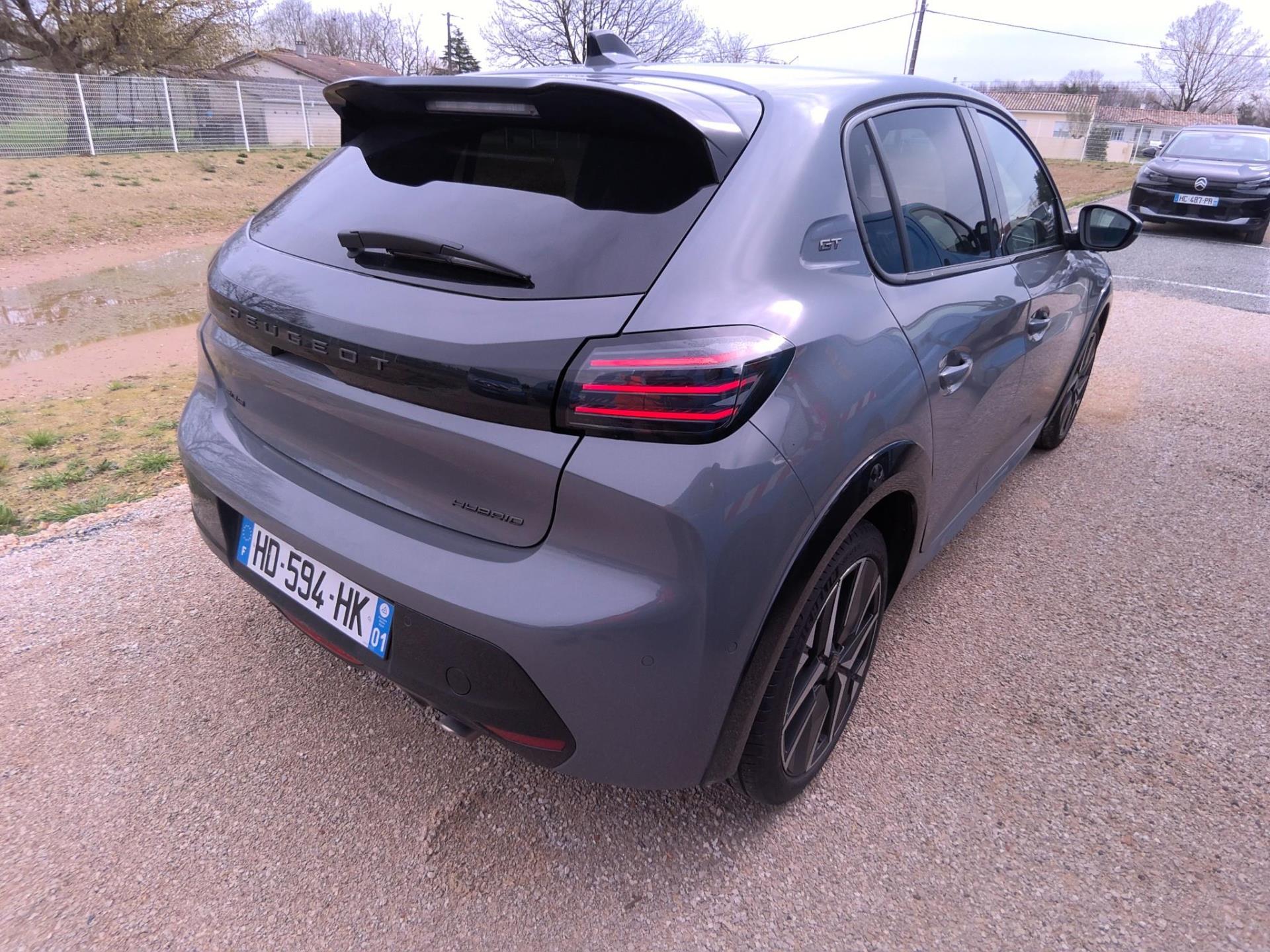 Peugeot 208 Hybrid 110 e-DCS6 GT 2025